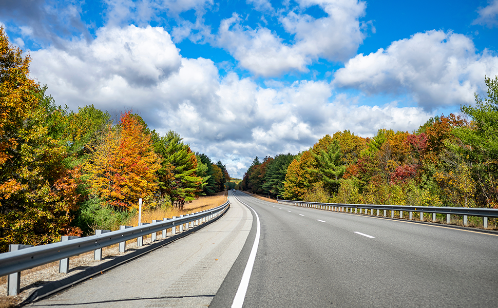 A Massachusetts highway in the autumn